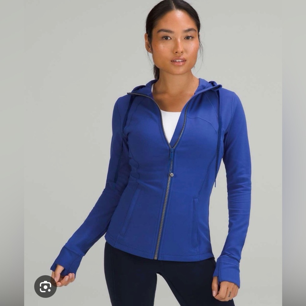 Lululemon Hooded Define Jacket Nulu size 4 in color Psychic